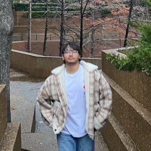 Meet your Posher, Roman